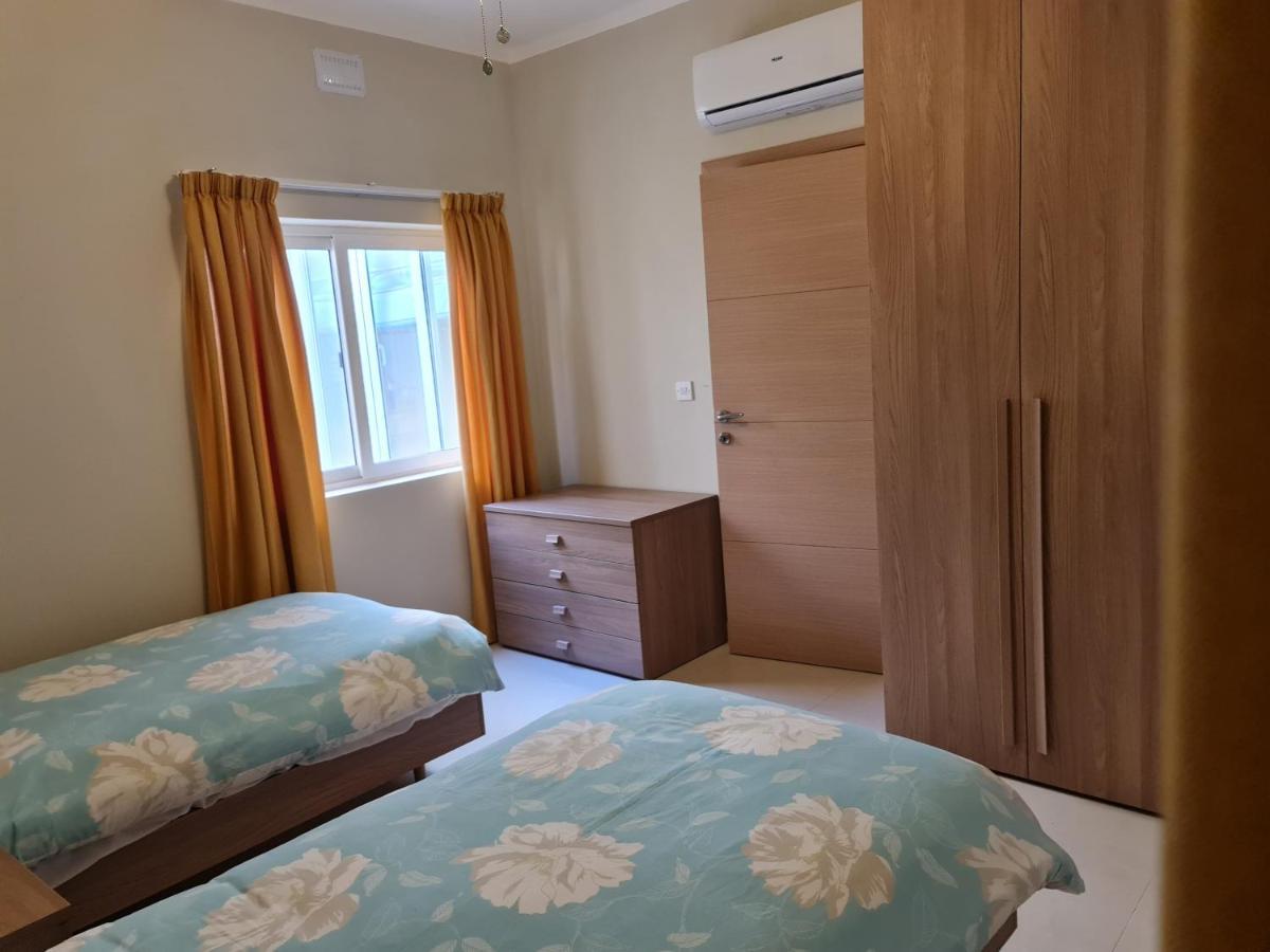 Sea Breeze Apartman Zebbug  Kültér fotó